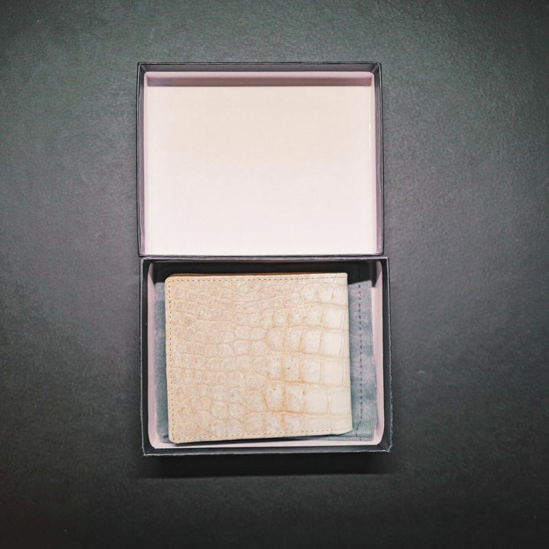 ヒマラヤ染め一枚革裏側クロコ折財布0