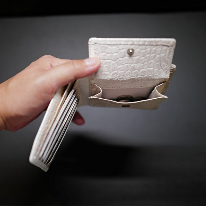 ヒマラヤ染め一枚革裏側クロコ折財布4