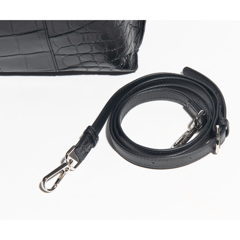 マットクロコソフトトートブラック1