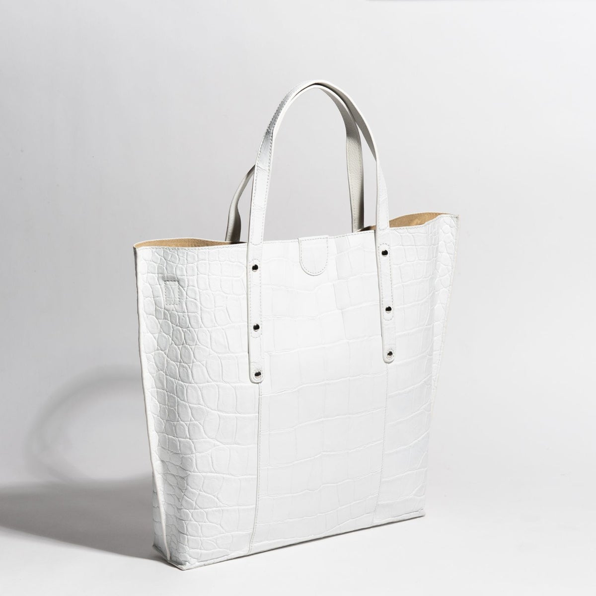 マットクロコソフトトートホワイト