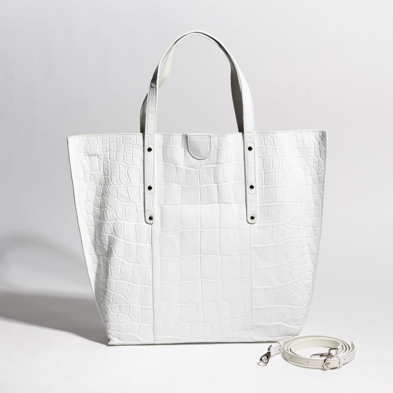 マットクロコソフトトートホワイト4