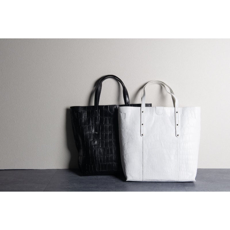 マットクロコソフトトート