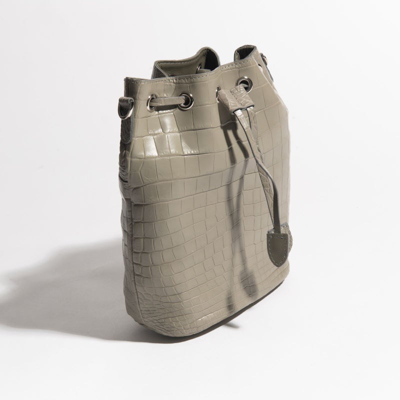 マットクロコ巾着ライトグレー2