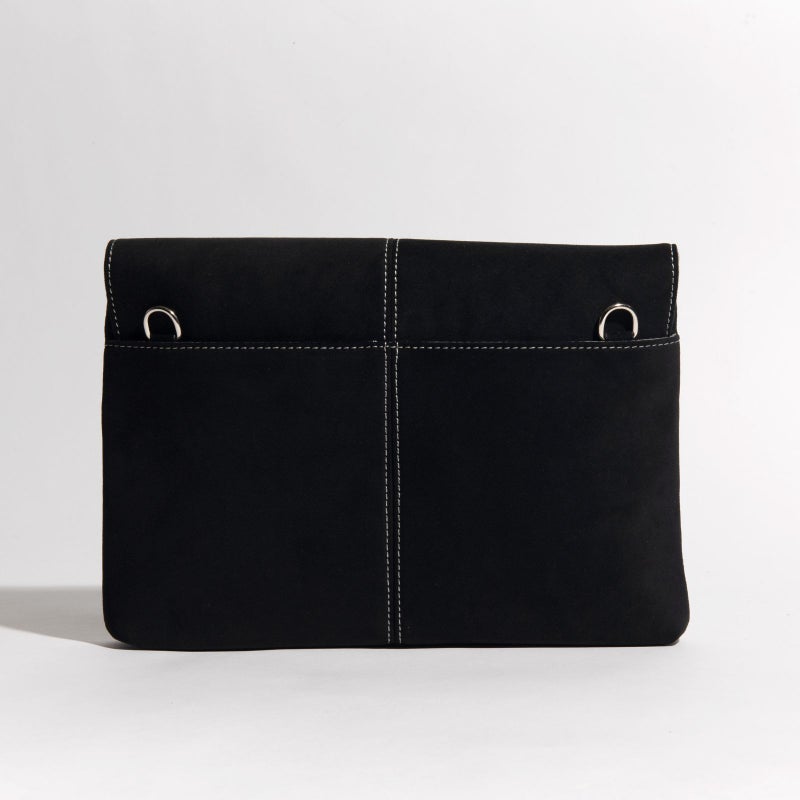 アルカンターラピスタシリーズ　エグゼクティブサコッシュショルダーバッグブラック3