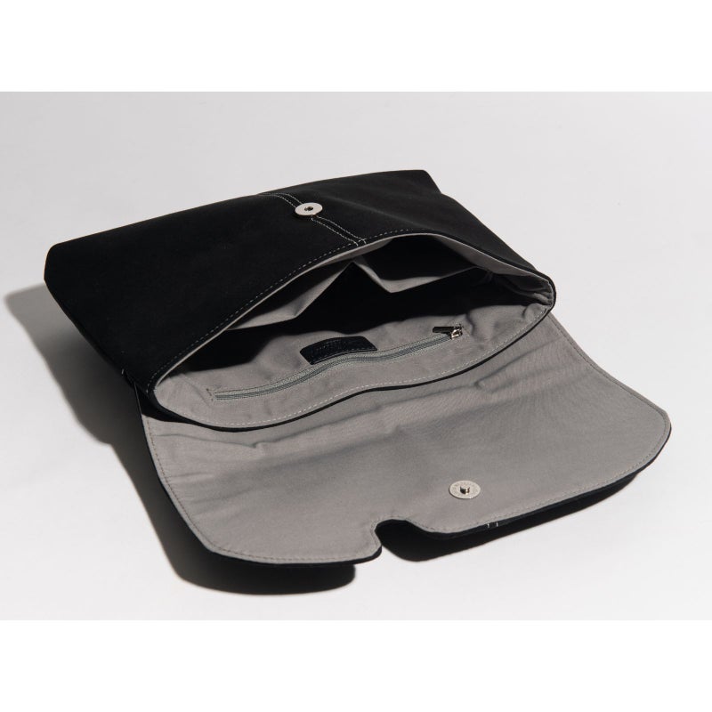 アルカンターラピスタシリーズ　エグゼクティブサコッシュショルダーバッグブラック4