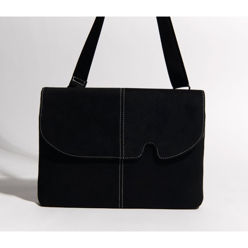 アルカンターラピスタシリーズ　エグゼクティブサコッシュショルダーバッグブラック5