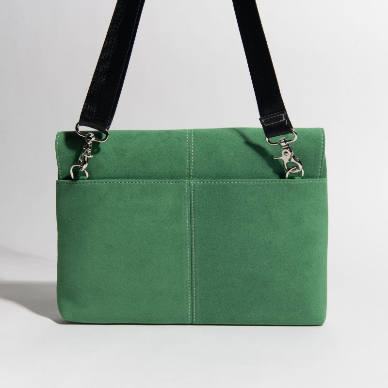 アルカンターラピスタシリーズ　エグゼクティブサコッシュショルダーバッググリーン5