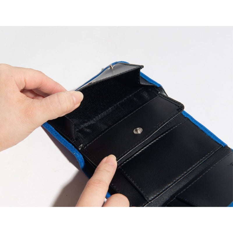 アルカンターラピスタシリーズ　三つ折財布ブルー／ブラック5